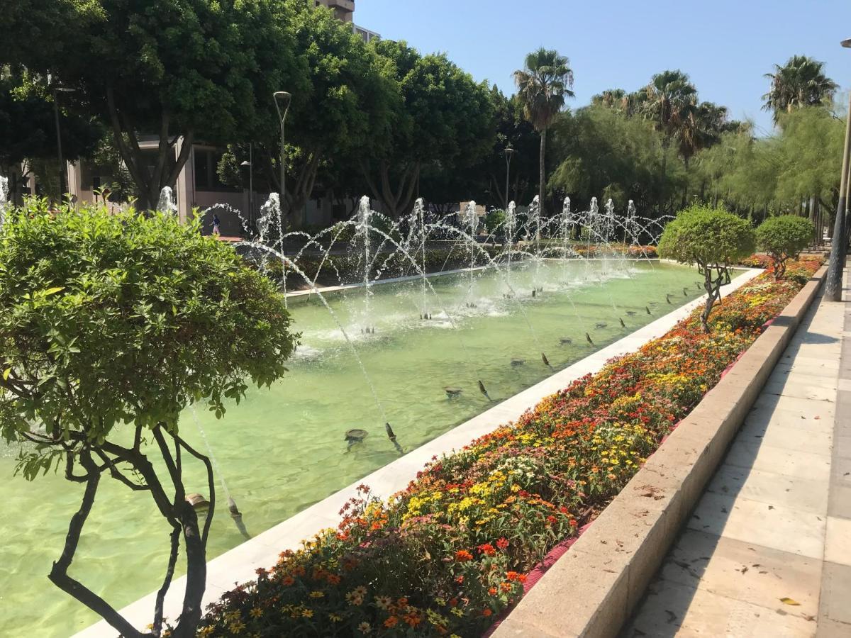 Apartamento Con Parking Gratis En El Centro, 2 Dormitorios Almeria Ngoại thất bức ảnh